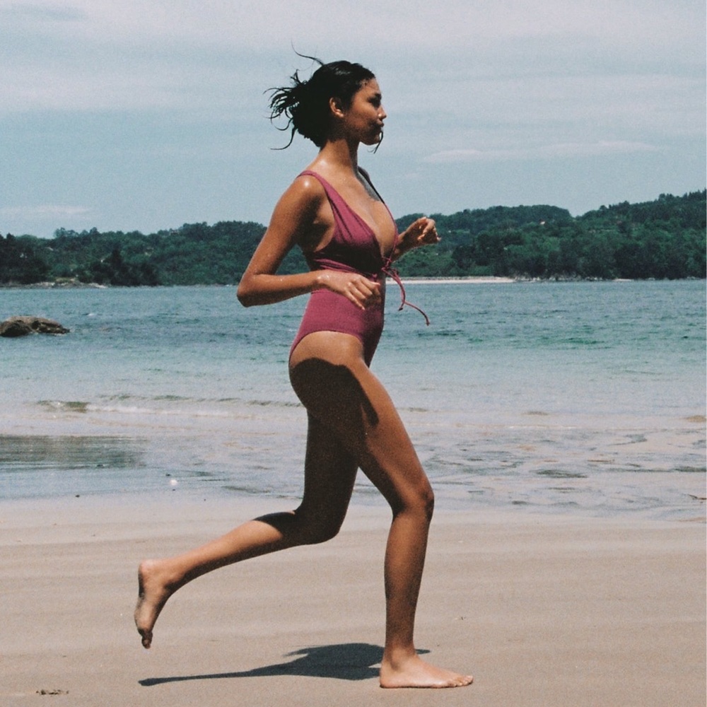 CUT OUT SWIMSUIT - Picture 3 of 9